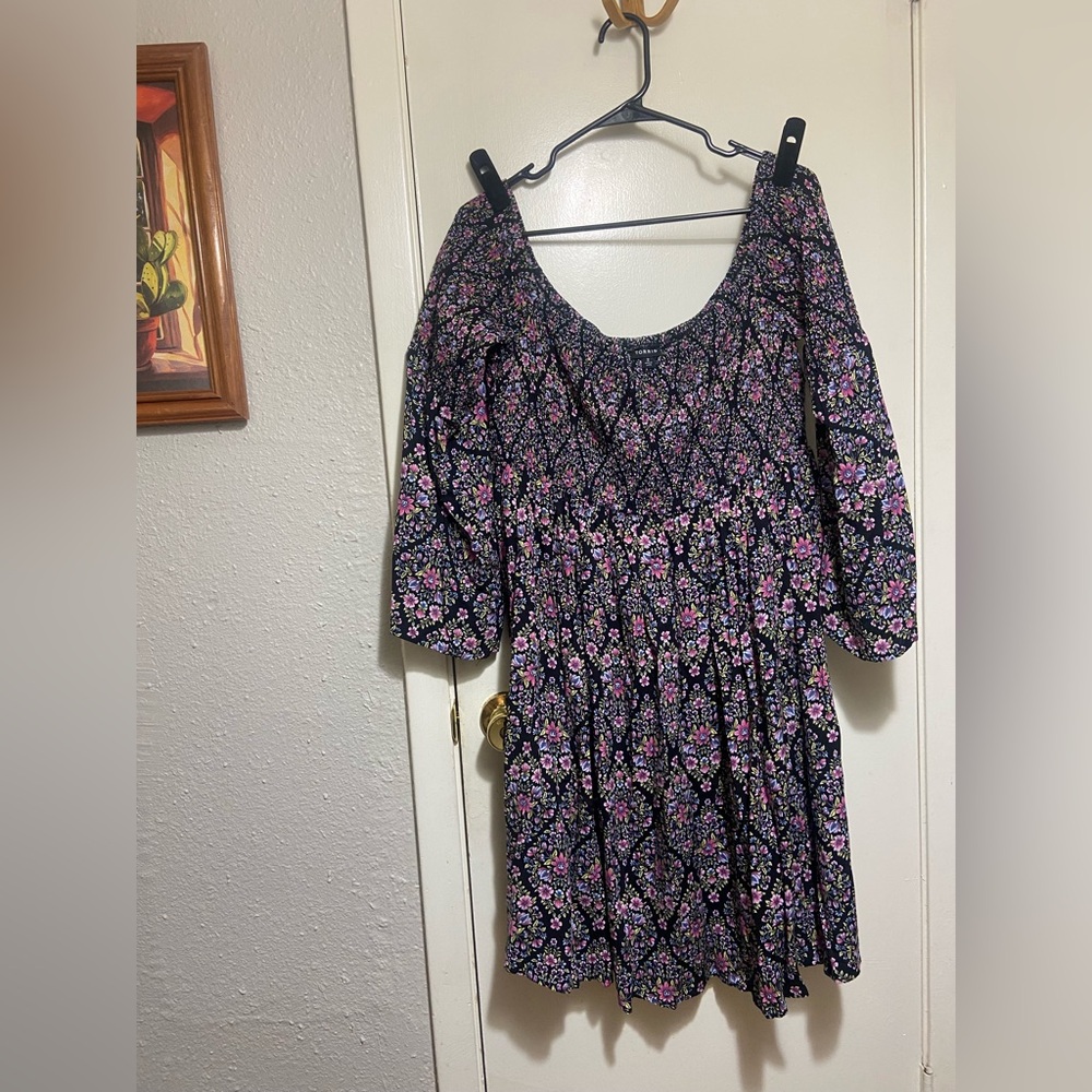 Bell sleeve off the shoulder floral torrid dress size 2